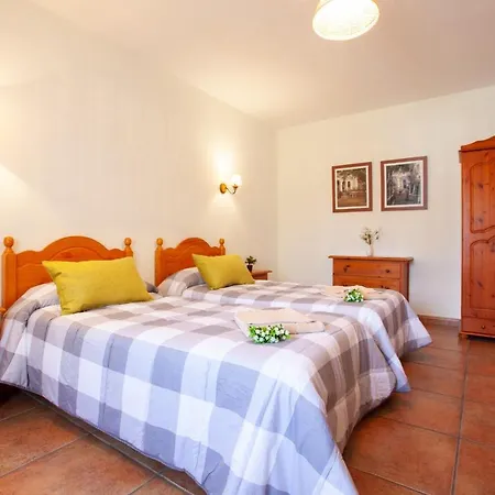 Casa Los Mojones Cuatro - Secluded Yet Central 4 Bedroom - Perfect For Families Willa *